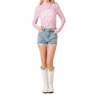 NEW MAIN STRIP blossom whisper top in pink